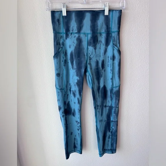 Lululemon Wunder Train Tight 25" in Teal and Dark Blue. Women’s Size 4 - Picture 4 of 6